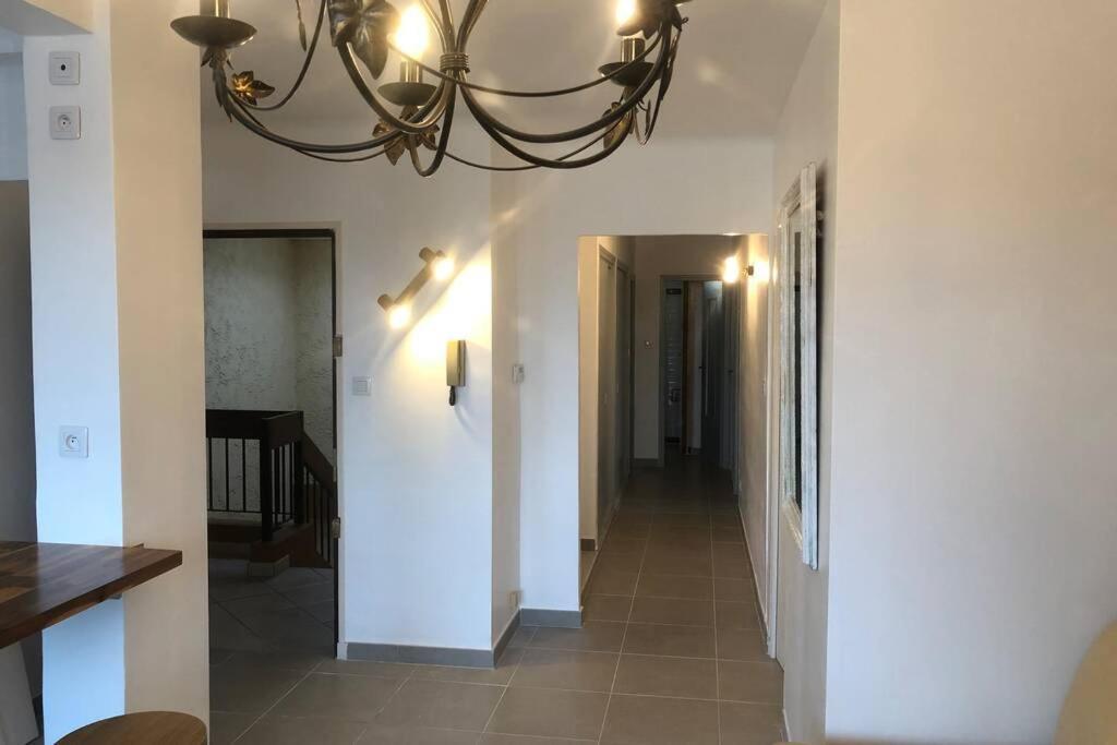 Grands Buffets Hebergement Appartement Narbona Exterior foto