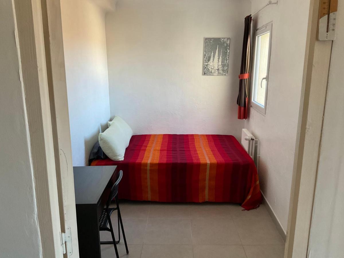 Grands Buffets Hebergement Appartement Narbona Exterior foto